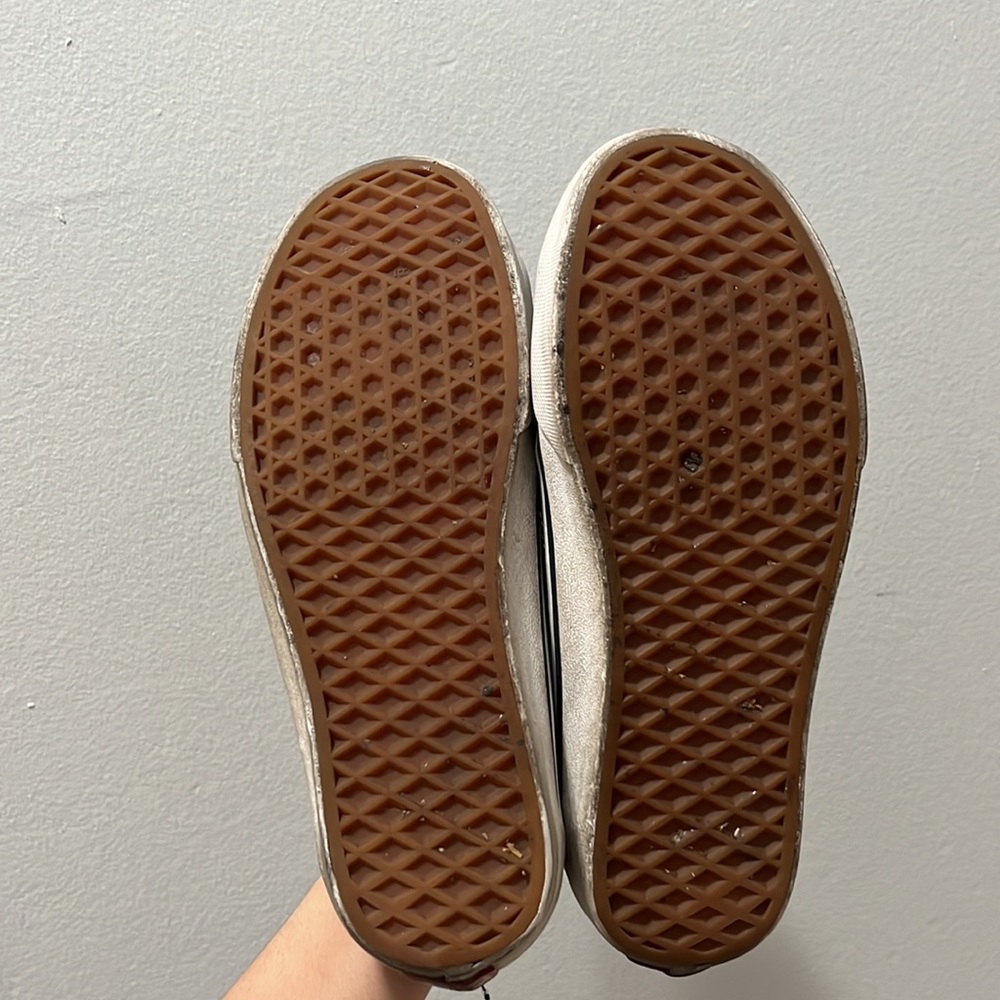 Vans - Picture 4 of 7